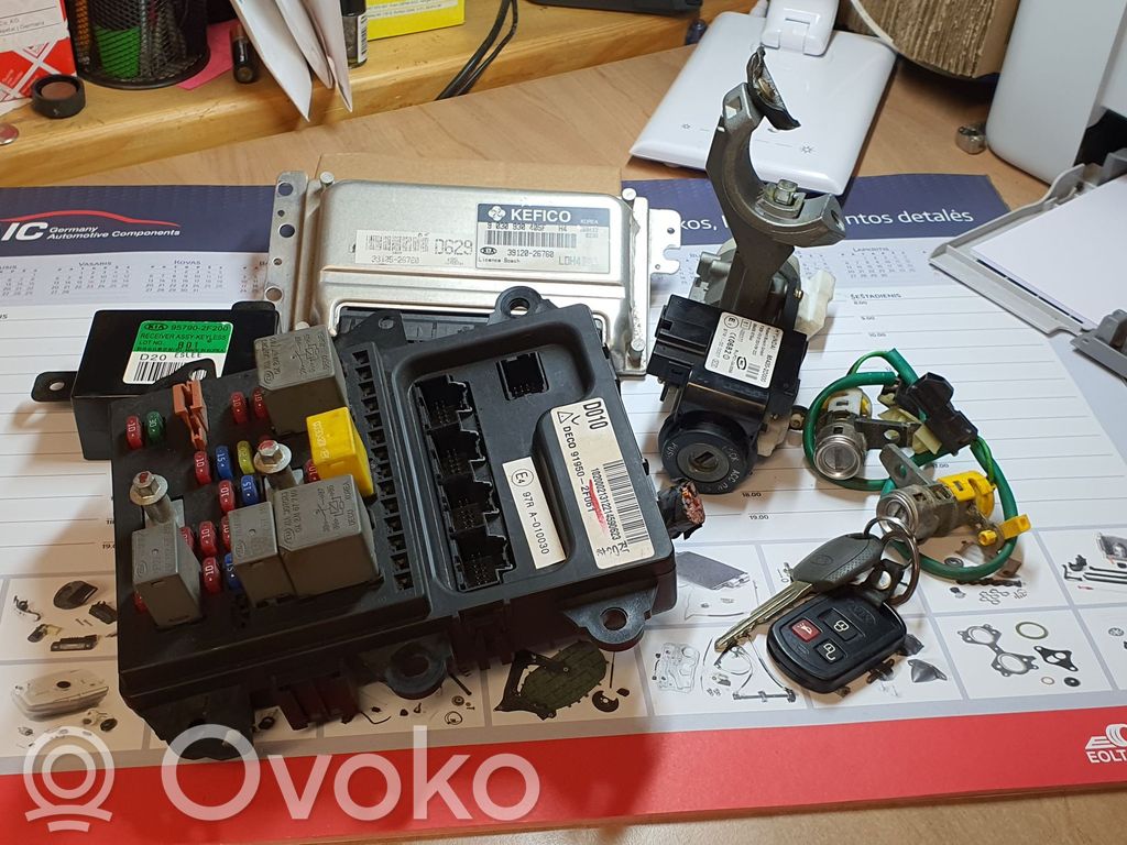 KIA Cerato Engine ECU kit and lock set 