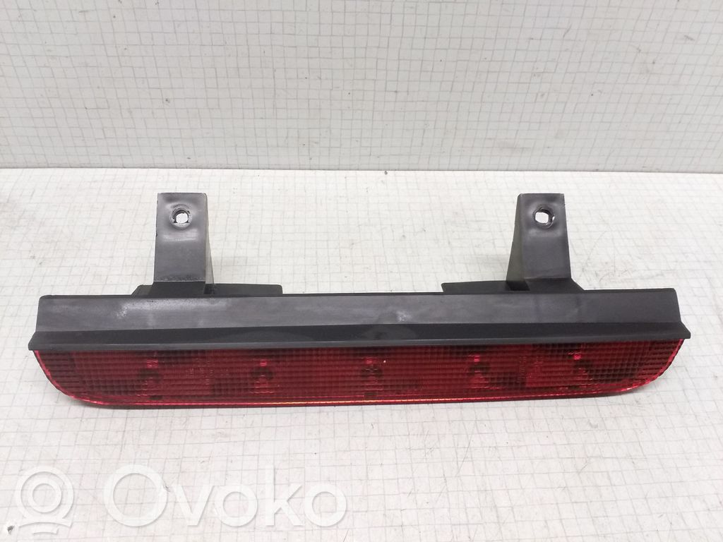 Opel Agila A Third/center stoplight 