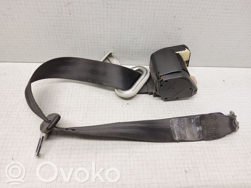 Volkswagen Bora Cinturón trasero 