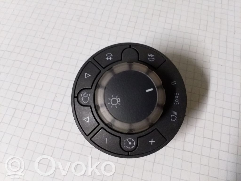 Opel Corsa D Light switch 