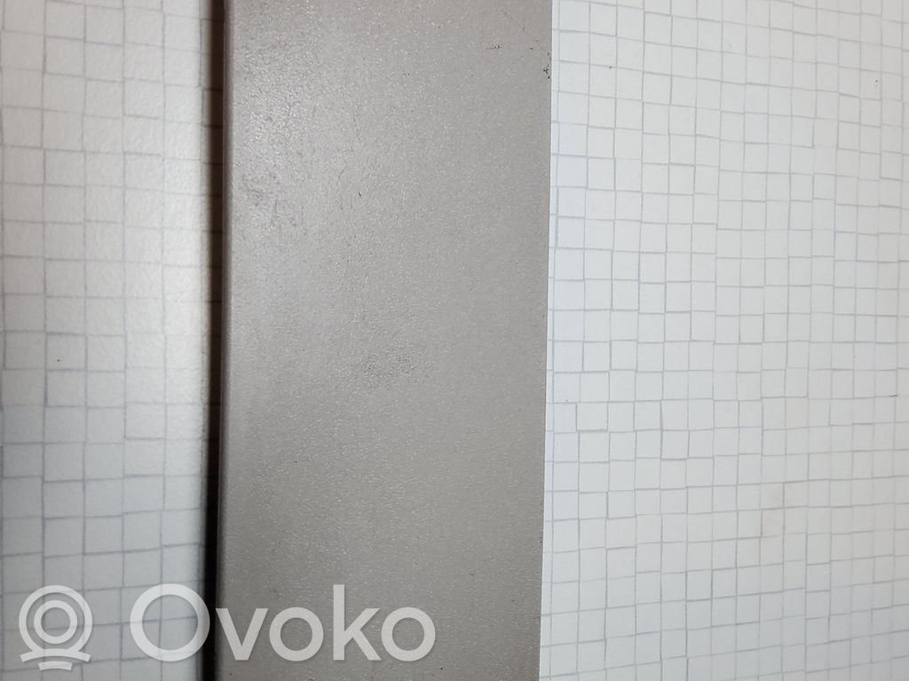 Opel Corsa D Kita salono detalė 