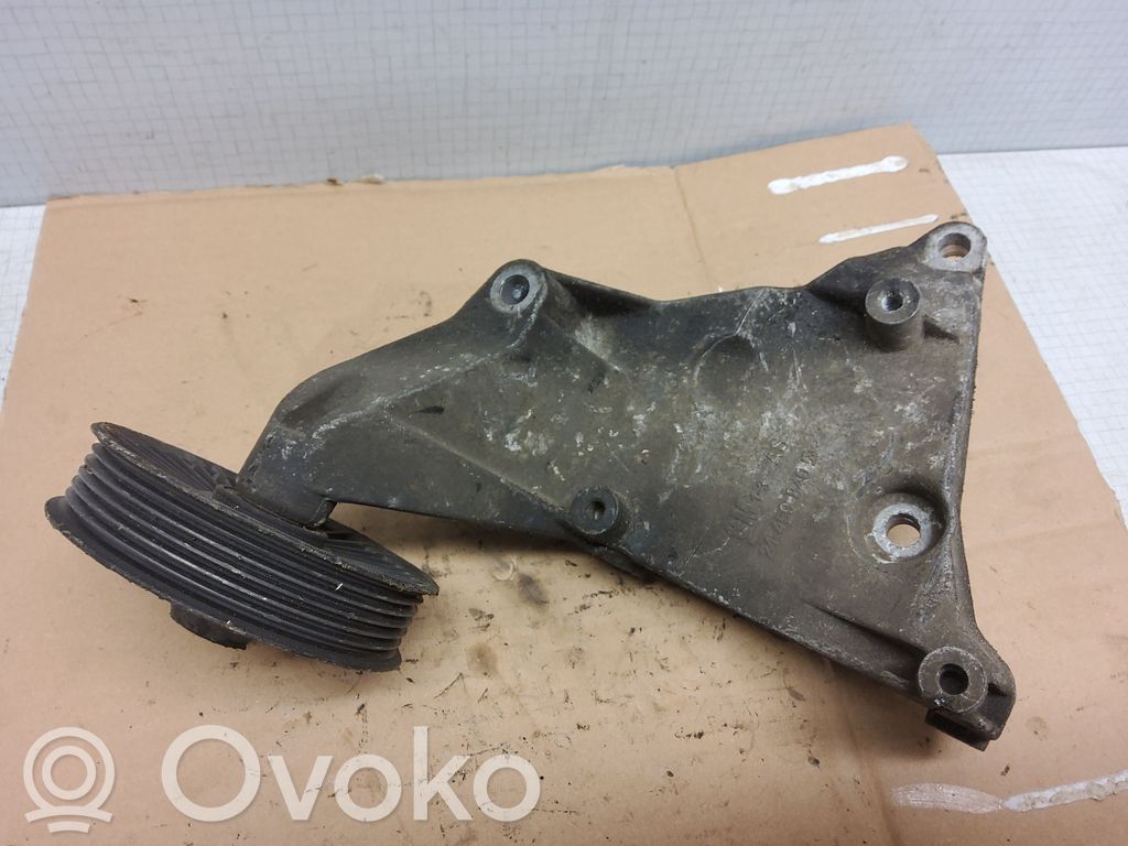Opel Zafira A A/C compressor mount bracket 