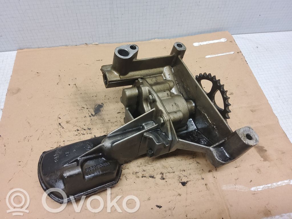 Peugeot 206 Oil pump 