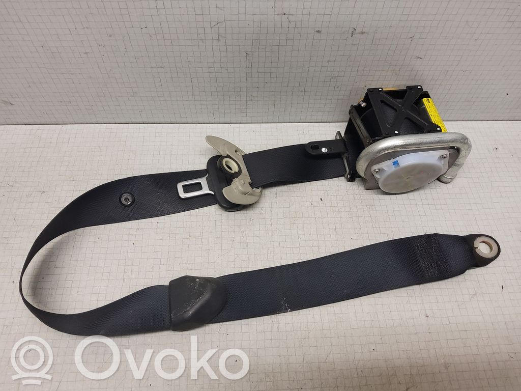 Toyota Avensis T250 Sicherheitsgurt vorne 