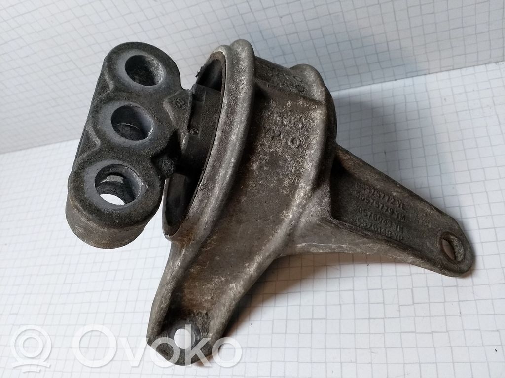 Engine mount bracket   90575772YL,90575779YM,90576049YN,90576148YP