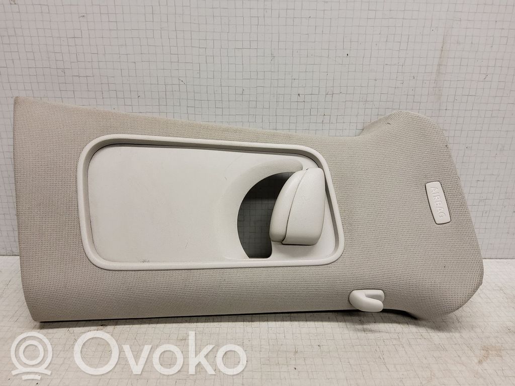 Osłona środkowa słupka / C   3C0868312A,3C0868338