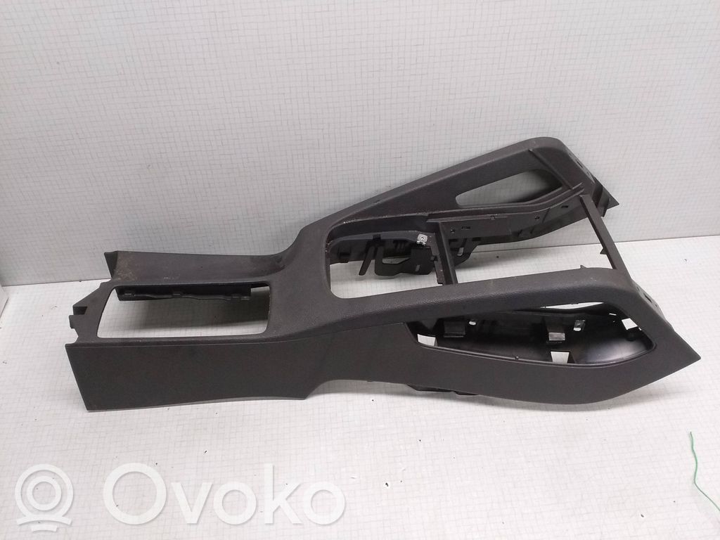 Centrālā konsole   1K0863243A