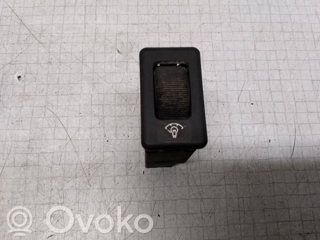 Nissan Primera Panel lighting control switch 
