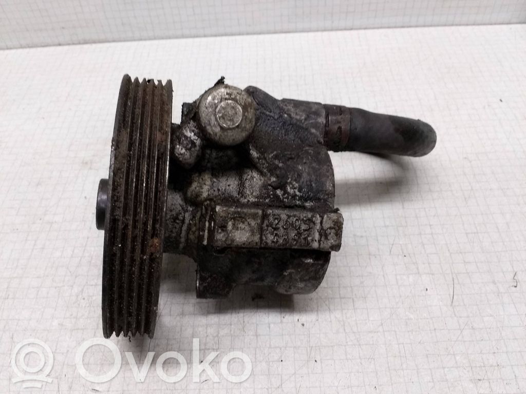 Nissan Almera N16 Pompa wspomagania 