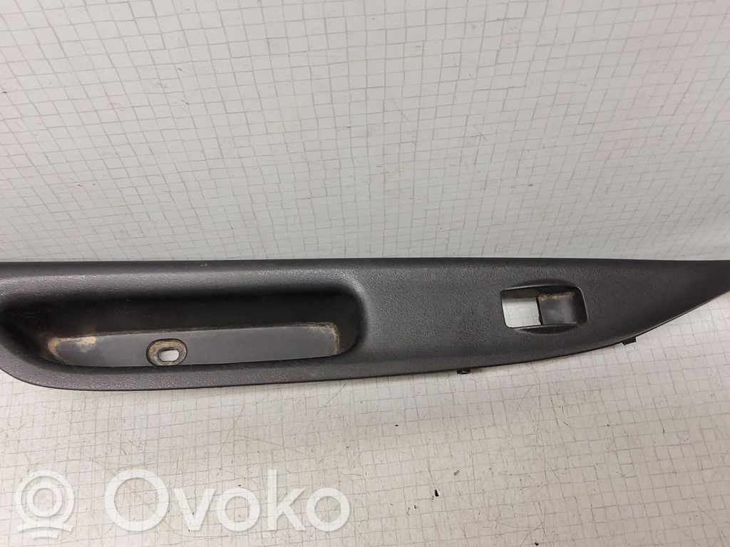 Mazda 6 Support bouton lève vitre porte avant 