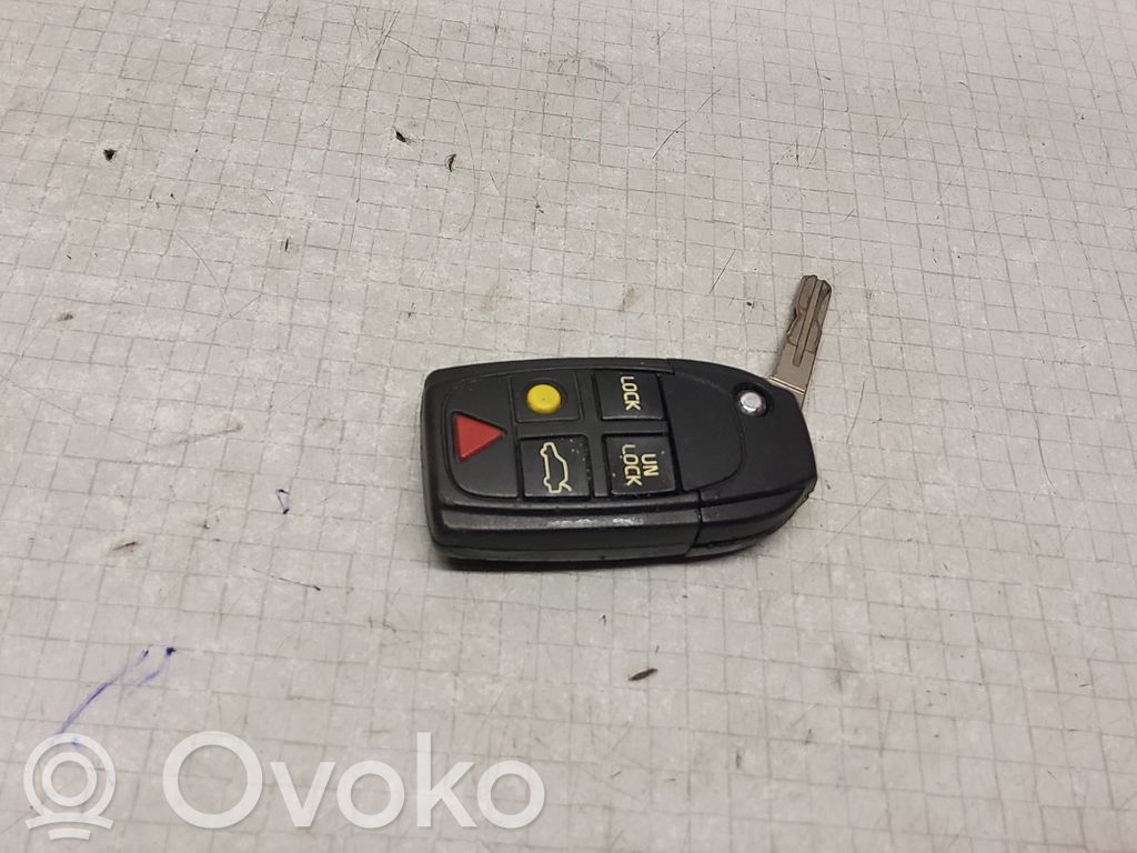 Volvo V70 Virta-avain/kortti 
