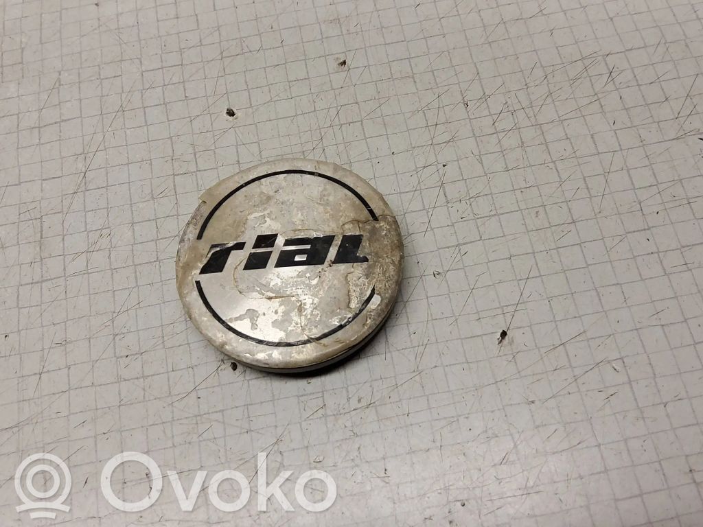 Audi A3 S3 8L Gamyklinis rato centrinės skylės dangtelis (-iai) 