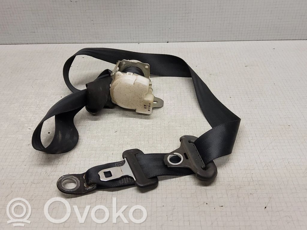 Toyota Aygo AB10 Cinturón trasero 