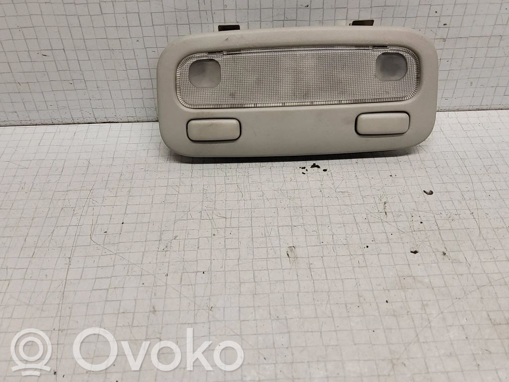Toyota Corolla E120 E130 Priekinių vietų apšvietimo žibintas 