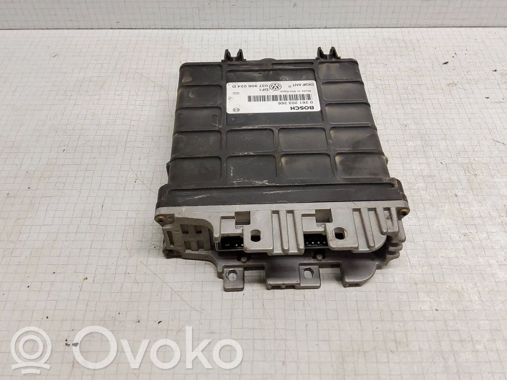Volkswagen Vento Engine control unit/module 