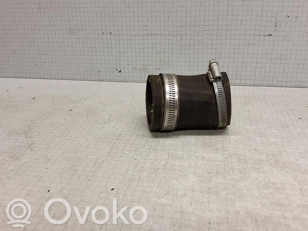 Intercooler hose/pipe   C1B16F075AD