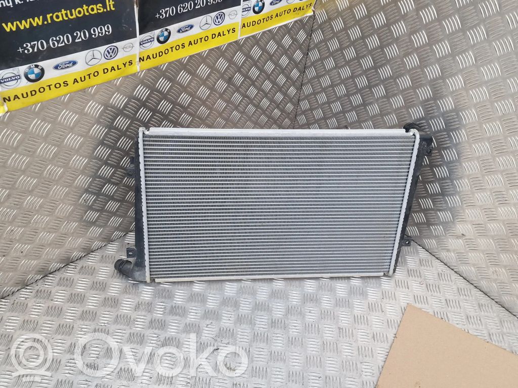 Volkswagen Caddy Radiator lichid răcire 