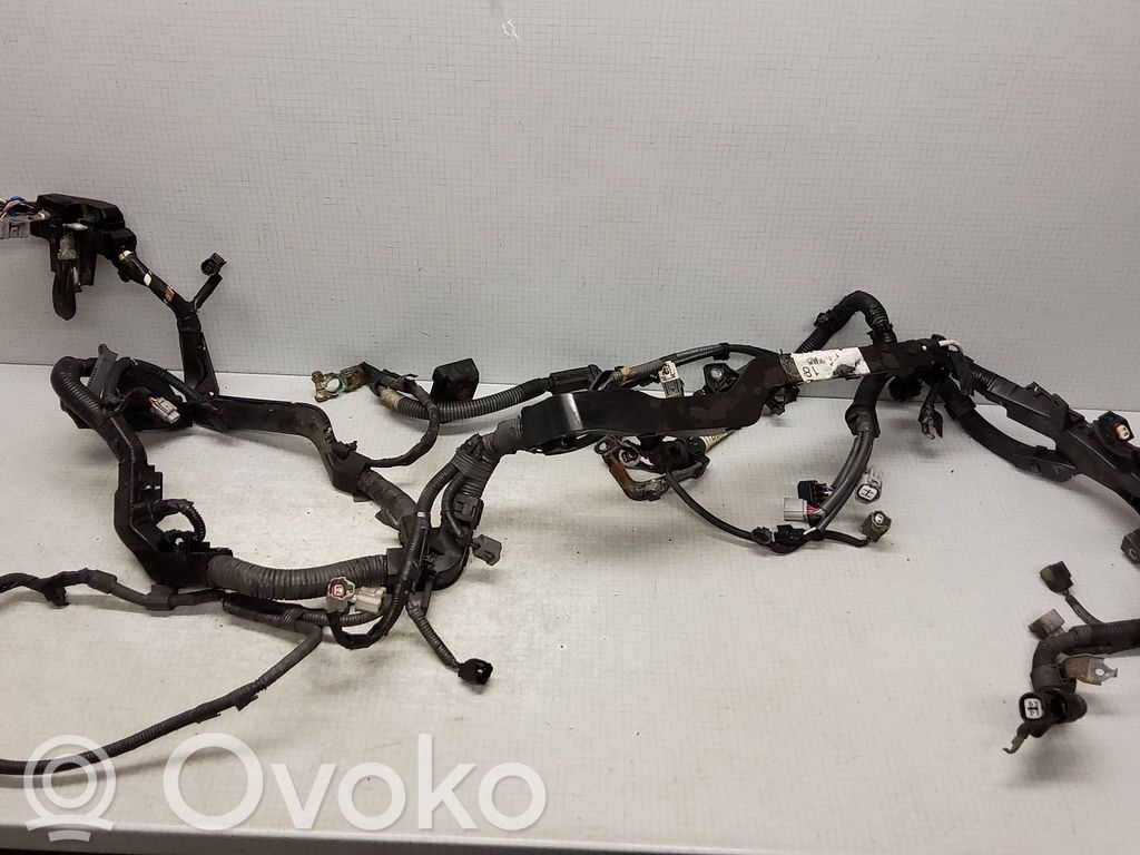 Toyota Verso Engine installation wiring loom 