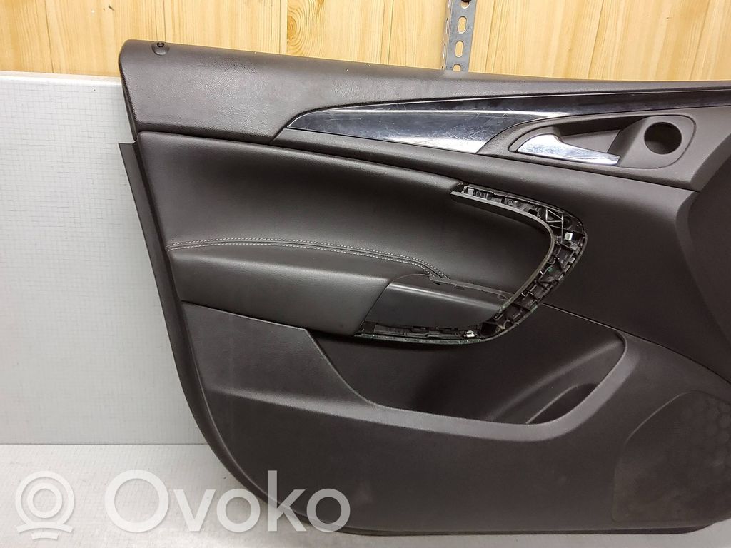 Opel Insignia A Boczki / Poszycie drzwi przednich 