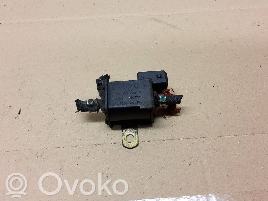 Audi A4 S4 B5 8D Electroválvula del turbo 