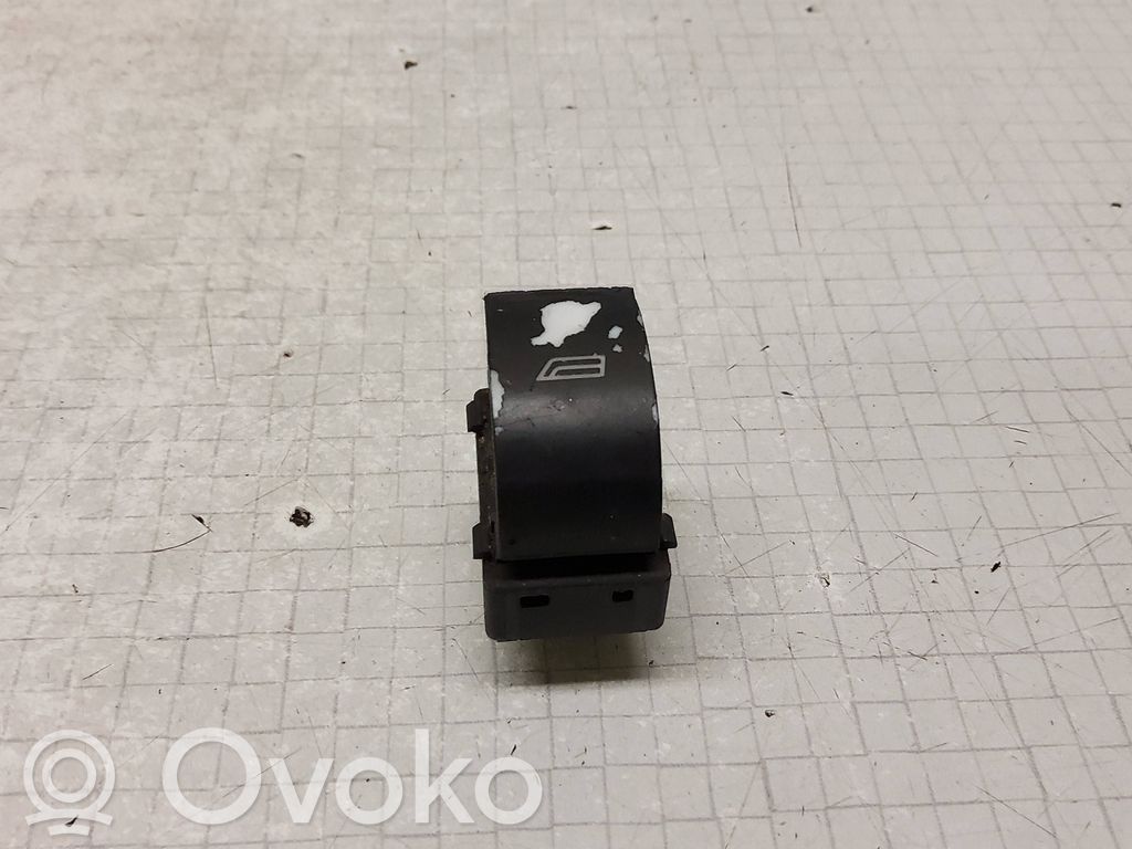Audi A4 S4 B6 8E 8H Przyciski szyb 