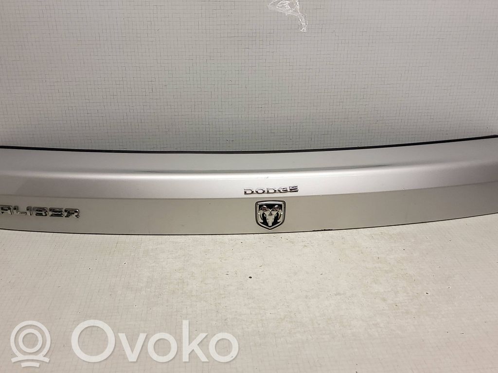 Tailgate trim   751856,0ZG79TRM
