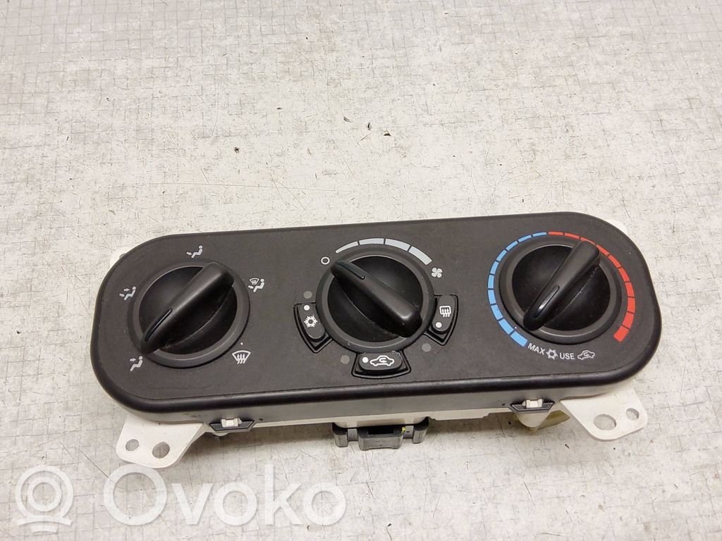 Dodge Caliber Climate control unit 