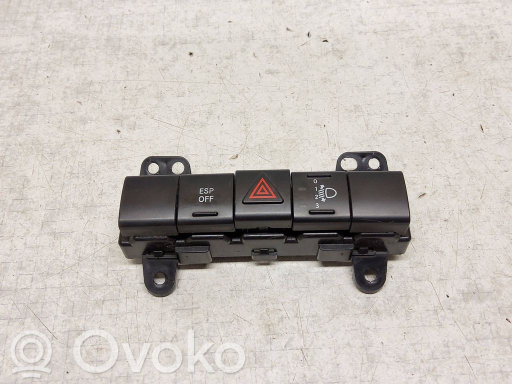 Dodge Caliber Botón interruptor de luz de peligro 
