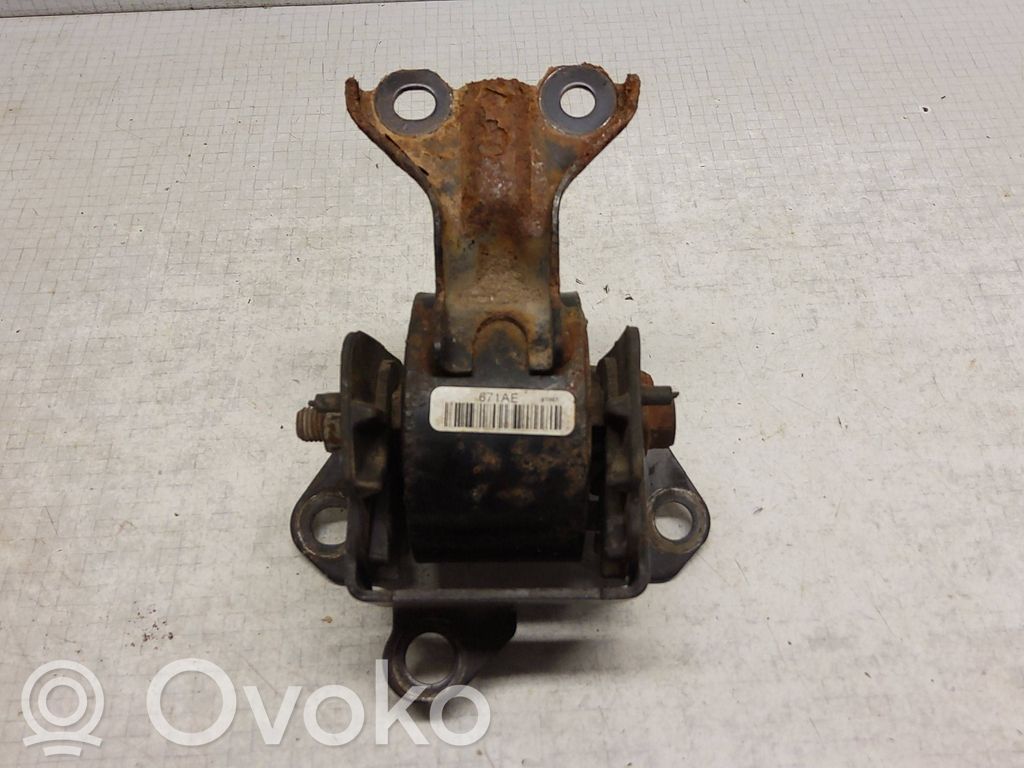 Dodge Caliber Engine mount bracket 