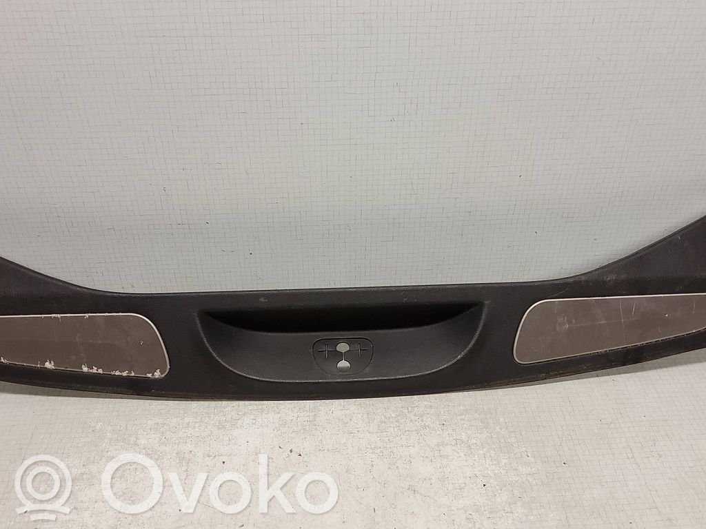 Jeep Grand Cherokee Osłona pasa bagażnika 