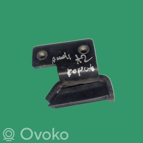 Audi A2 Zawiasy pokrywy / maski silnika 