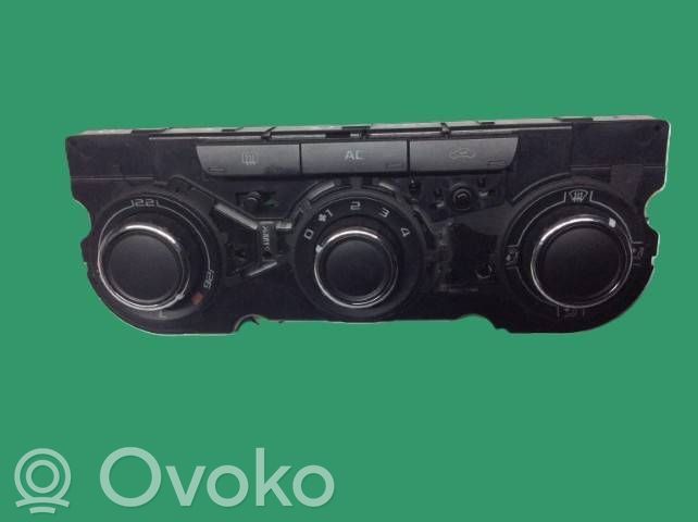 Skoda Octavia Mk2 (1Z) Climate control unit 