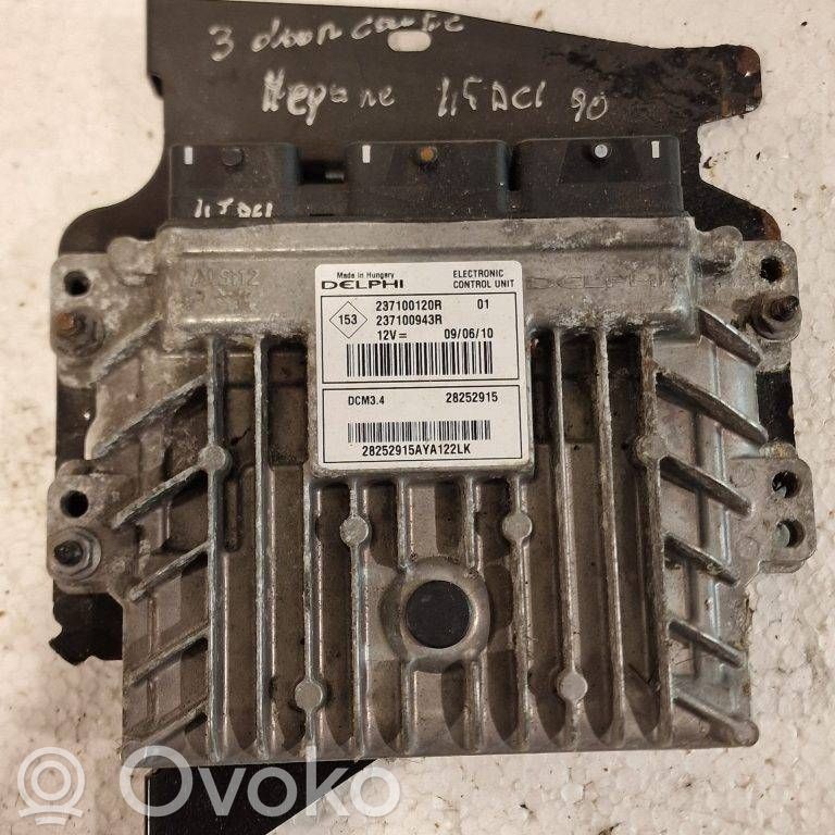 Renault Megane III Engine control unit/module 