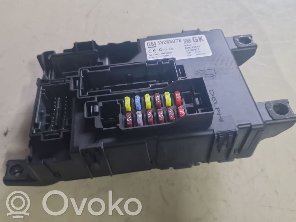 Opel Corsa D Sulakemoduuli 