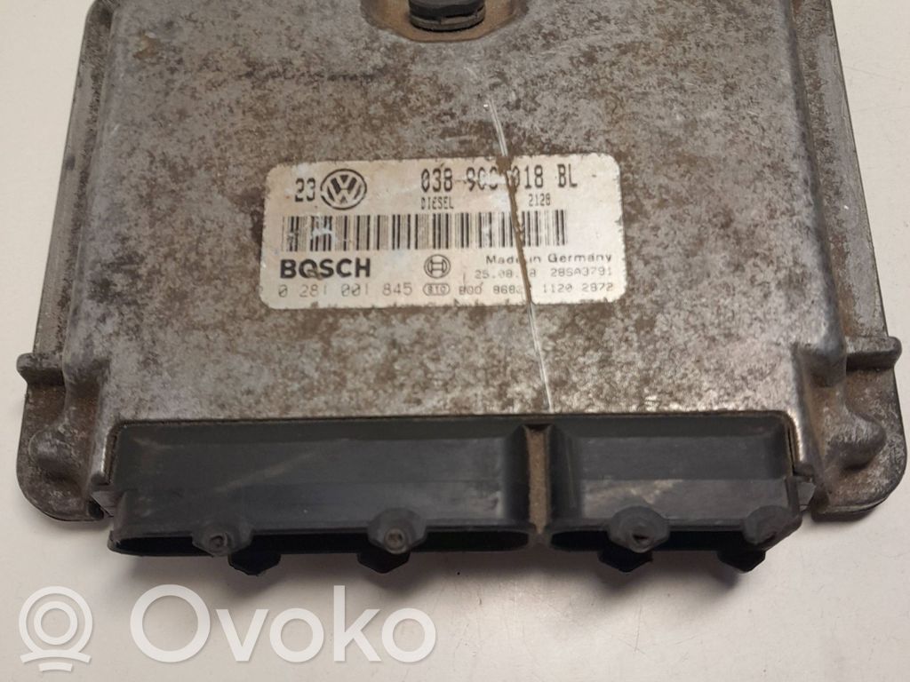 Volkswagen Golf IV Engine control unit/module 