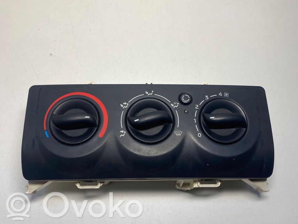 Renault Clio II Climate control unit 