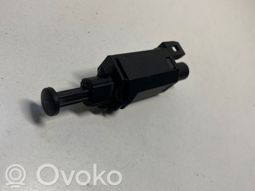 Brake pedal sensor switch   6900A35,102951