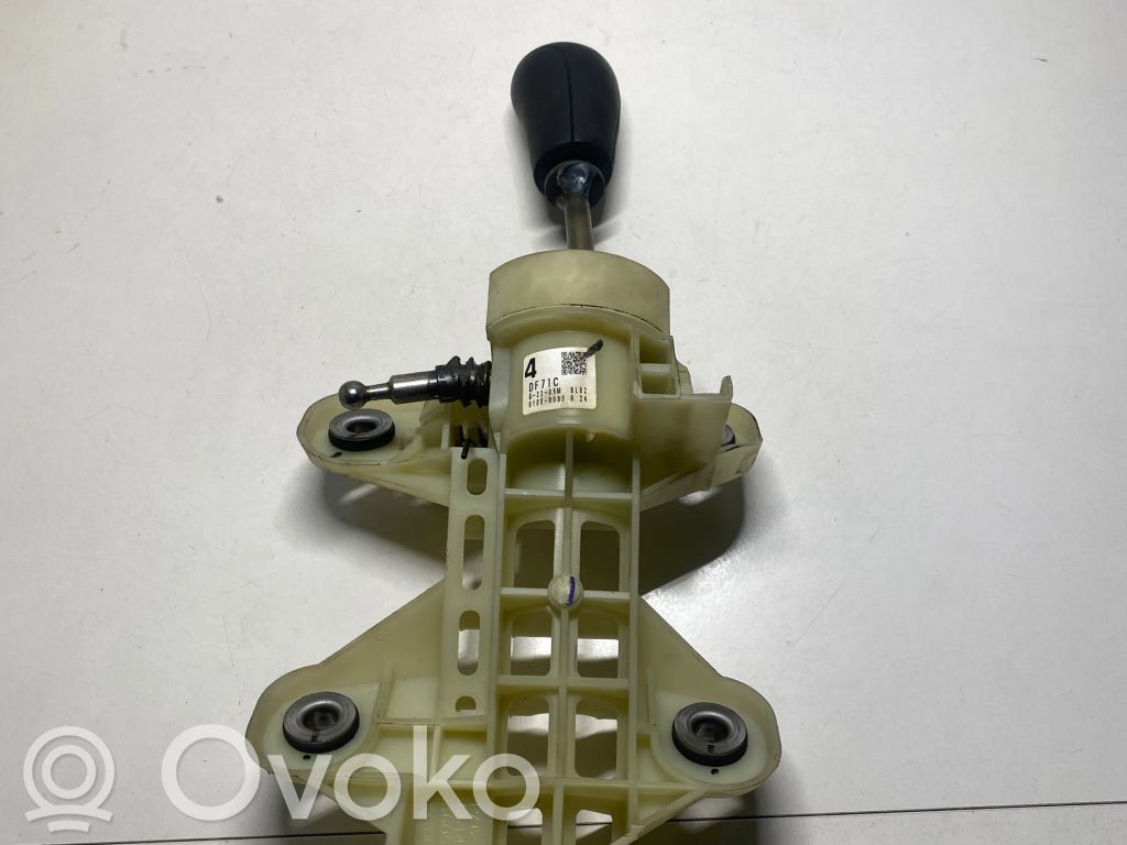 Mazda 2 Gear shifter/selector 