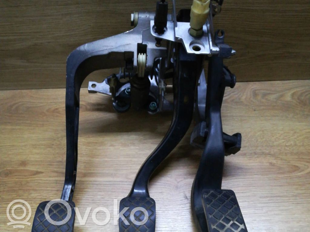 Volkswagen PASSAT B5 Conjunto de pedal 