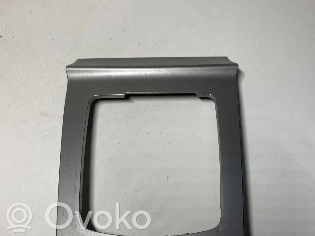 Ford Focus Gear shifter surround trim plastic 