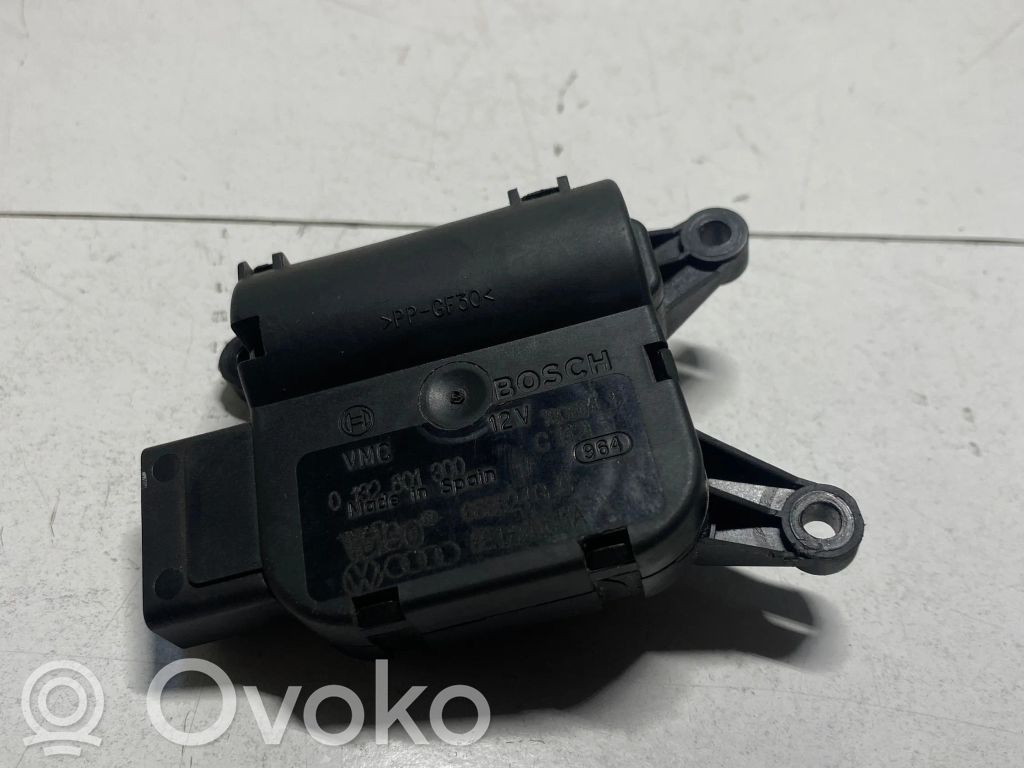 Audi A4 S4 B6 8E 8H Silniczek nagrzewnicy 