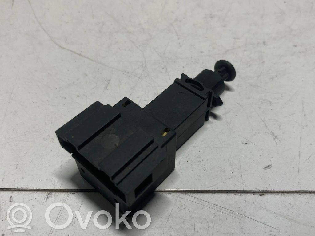Volkswagen Golf IV Czujnik pedału hamulca / stopu 