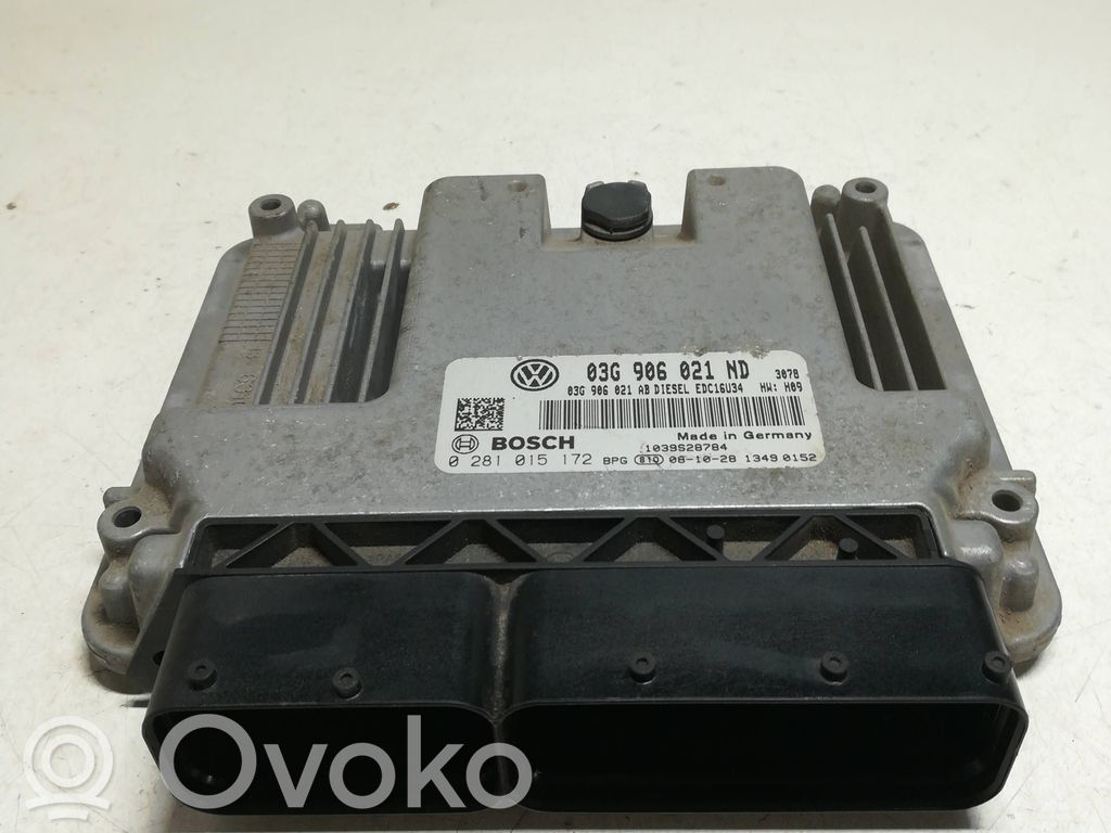 Volkswagen Touran I Engine control unit/module 
