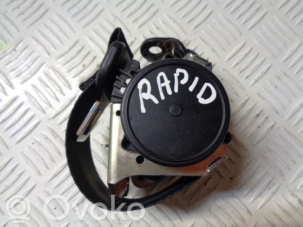 Skoda Rapid (NH) Cinturón trasero 