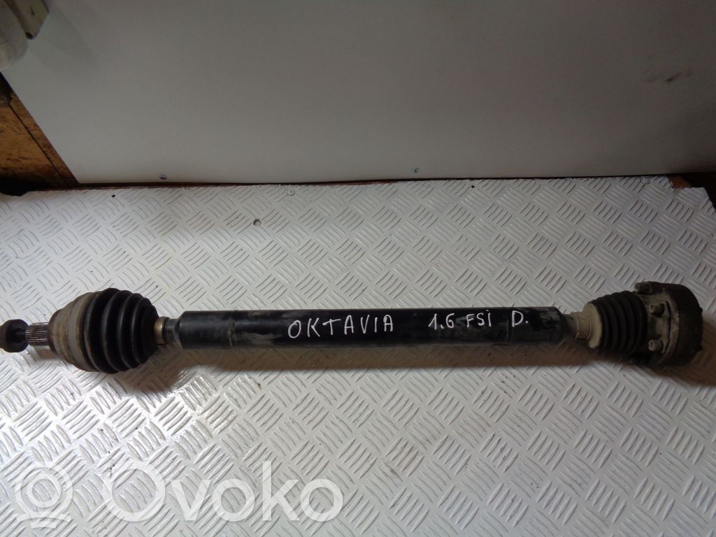 Skoda Octavia Mk2 (1Z) Półoś przednia 