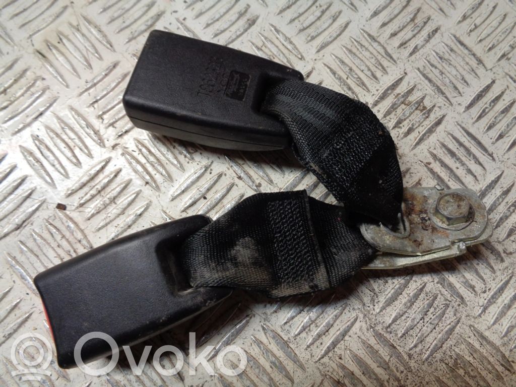 Mazda 2 Hebilla del cinturón del medio (trasero) 