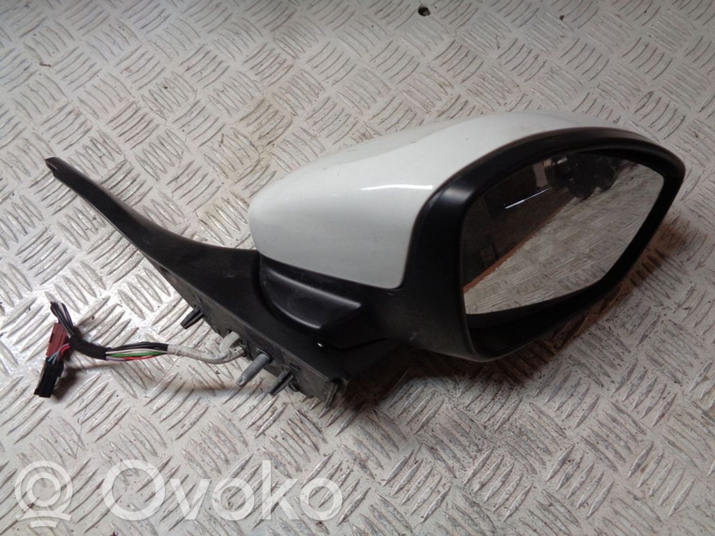 Peugeot 2008 I Elektryczne lusterko boczne drzwi przednich 