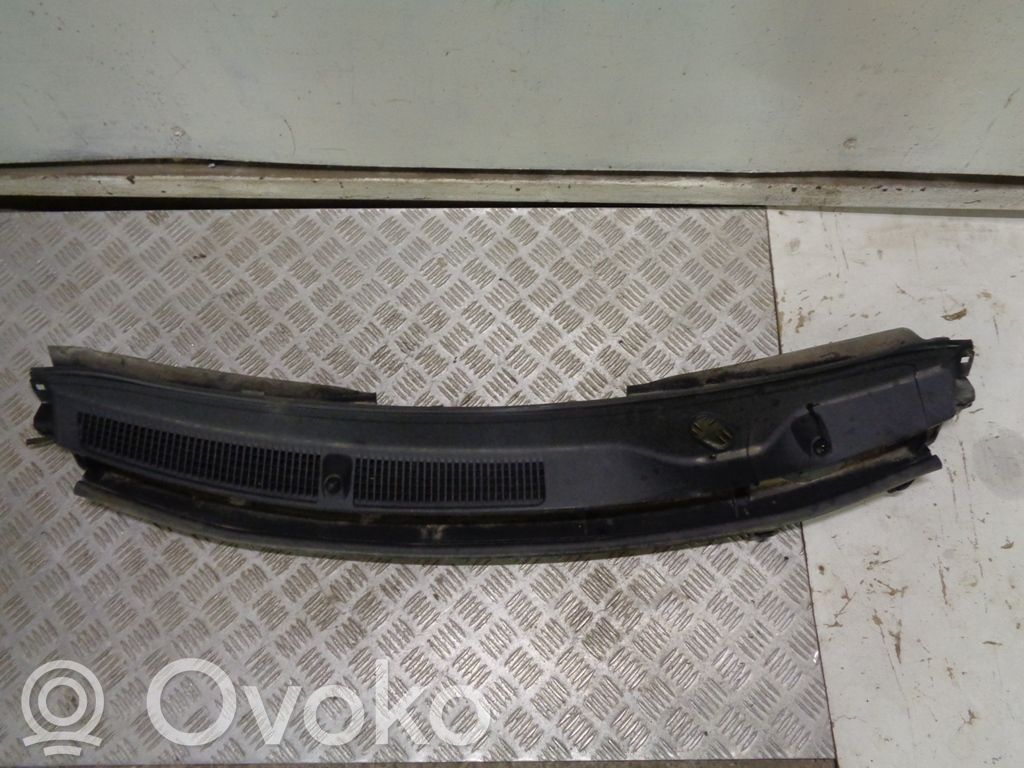Peugeot 108 Podszybie przednie 