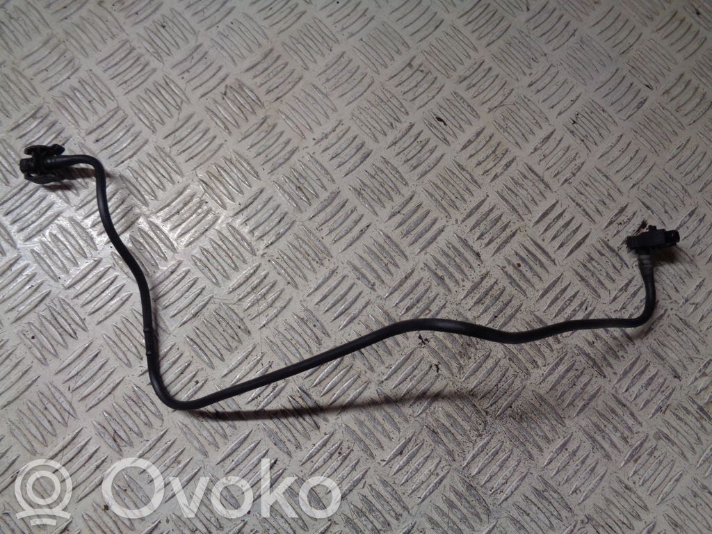 Citroen C4 Cactus Engine coolant pipe/hose 