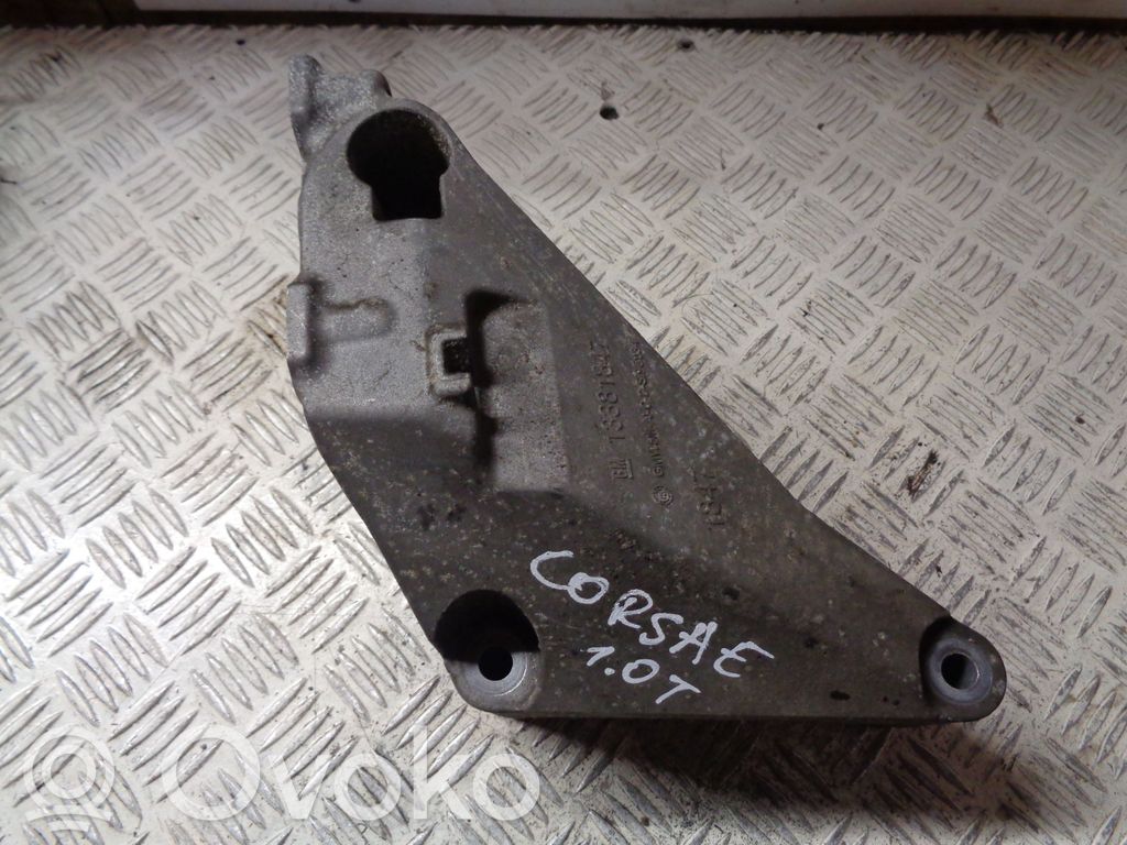 Opel Corsa E Engine mounting bracket 